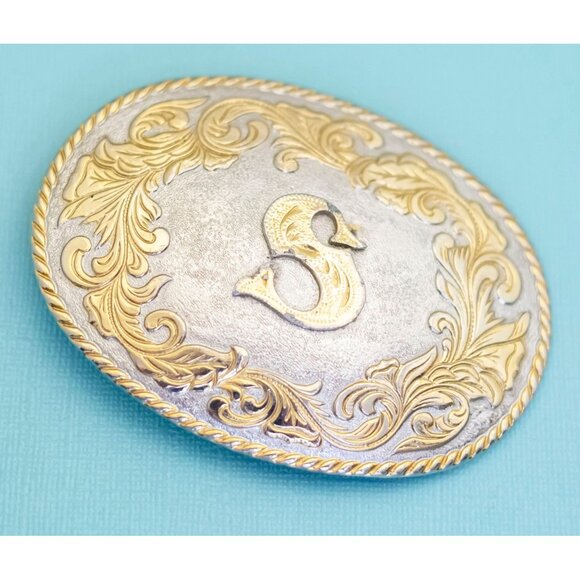 Vintage Oval Abstract Intricate Gold Tone Belt Buckle - E34 - Picture 2 of 3